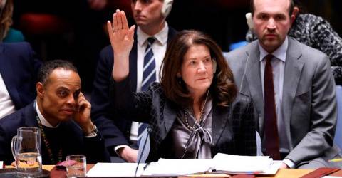 Ukraine rupture grows as US sides with Russia at UN