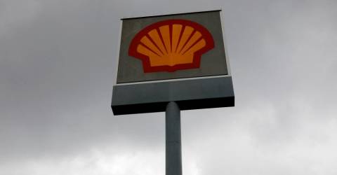 Shell in talks to sell Malaysia fuel stations to Saudi Aramco, sources say