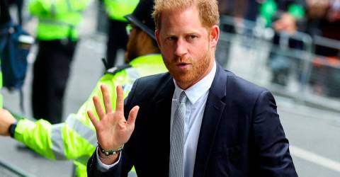Victory for Prince Harry as Murdoch papers admits wrongdoing by Sun
