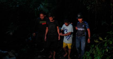Escaped detainees now searching for food, 10 recaptured so far - Immigration DG