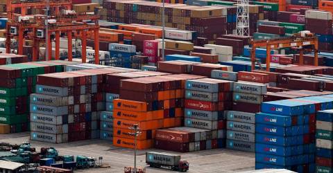 China slaps anti-dumping duties on plastics from US, EU, Japan, Taiwan