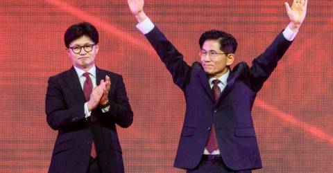 South Korea’s conservative party picks Kim Moon-soo as presidential candidate
