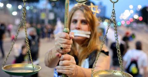 Israel calls up tens of thousands of reservists for Gaza offensive