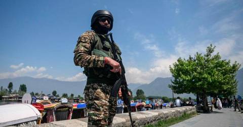 India, Pakistan clash after Kashmir attack kills 26 tourists