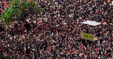 Police thwart bomb plot targeting Lady Gaga’s massive Rio concert