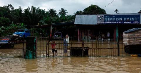 Tiga daerah di perak dilanda banjir kilat, 150 mangsa dipindah ke enam PPS