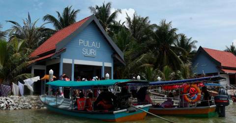 Upgrading of Pulau Suri Floating Market completed - ECERDC