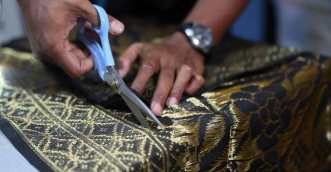 Local fashion designer has 150-year-old ‘limar’ fabric in his collection