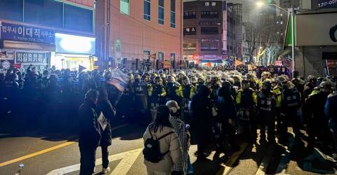 Protesters storm South Korea court after it extends Yoon’s detention
