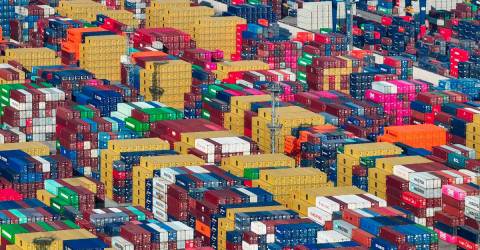 China to strengthen control over strategic minerals exports