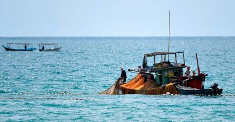 Families hopeful missing fishermen will be found safe