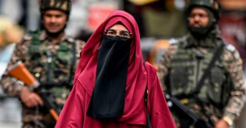 India-Pakistan gunfire triggers terror of past conflict