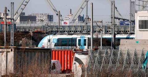 Tears, ruined plans as WWII bomb halts Paris-London trains