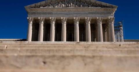 US top court allows lifting of legal protections for Venezuelans