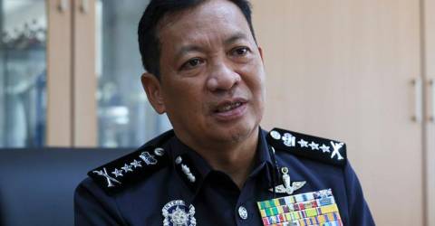 Manager loses over RM156,000 in fake investment scam