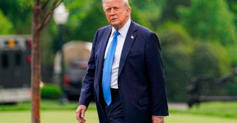 Trump seeks to rechristen ‘Victory Day’ holidays in US
