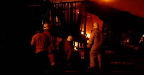 Two men burnt in house fire in Alor Setar