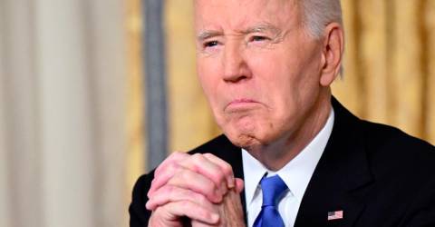 Biden warns oligarchy forming in US that threatens democracy