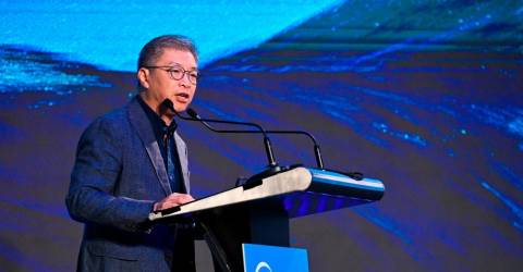 Midea unveils smart future