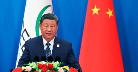 Chinas Xi slams bullying as Beijing hosts LatAm leaders