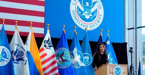 US government using lie detector tests on its employees over leaks