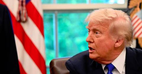 US trade deficit hit fresh record before new Trump tariffs