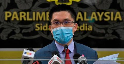 Covid: Pemakaian pelitup muka masih digalakkan di sekolah - Wong