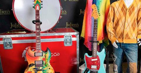 Eric clapton guitar on sale auction 2020