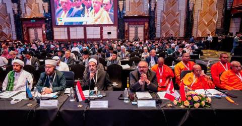 外国领导人赞扬马来西亚举办国际宗教领袖会议