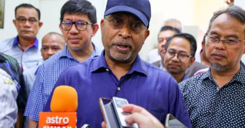 KPT to help bring back bodies of two students killed in NZ road accident - Zambry