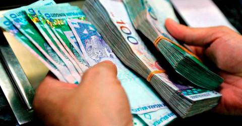 SPM leavers demand for RM2.3k salary despite no work experience