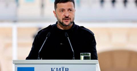 Ukraine will meet Russia for talks if Moscow agrees to ceasefire