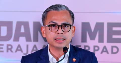 Fahmi: Madani Government focusing on economic aspects, encouraging investment in 2024