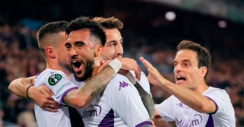 Fiorentina's Antonin Barak celebrates scoring during the Europa