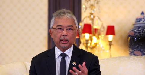 Institution of the Yang di-Pertuan Agong needs to be reinforced to continue safeguarding people