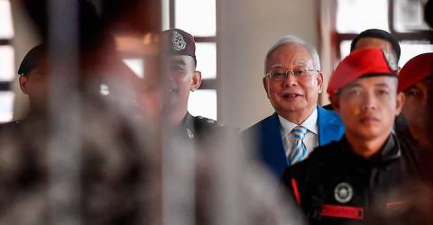 Witness: Najib never directed 1MDB management to transfer US$1.03b to Jho Low's company
