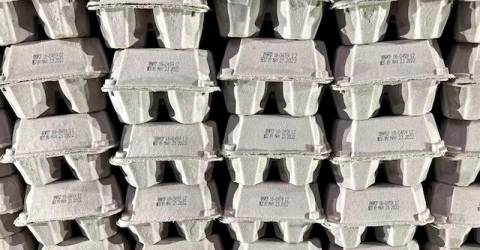Pennsylvania thieves haul away precious loot: 100,000 eggs