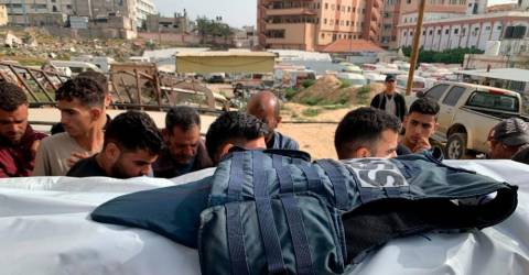 Another Palestinian journalist killed in Israeli attack in Gaza, death toll rises to 210