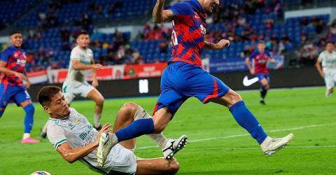 Super League: JDT Beat Kuching City FC 2-0 in only Super League match played today