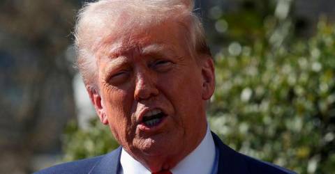 Trump defends tariffs, meets corporate America as economic fears nip stocks