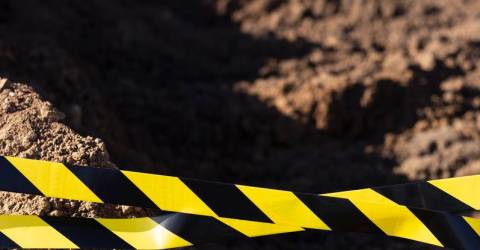 Ten killed as bus rams vehicles at Philippine toll gate
