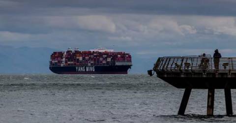 Trump trade threats compound global ocean shipping uncertainty