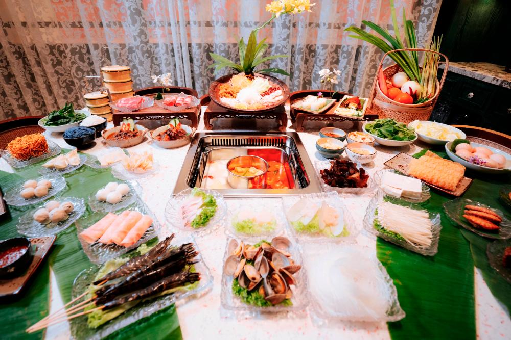 $!The Ramadhan buffet includes a wide variety of soups, food items, and dishes.