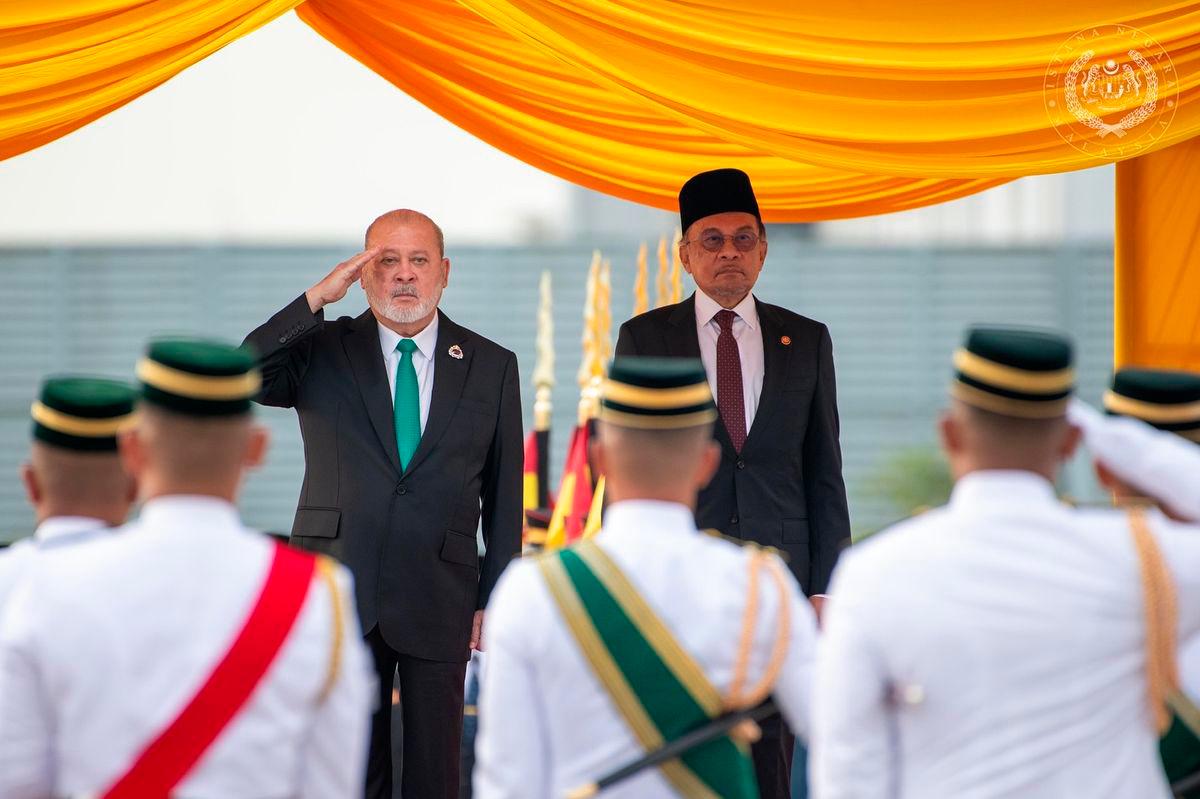 Credit: Sultan Ibrahim Sultan Iskandar FB