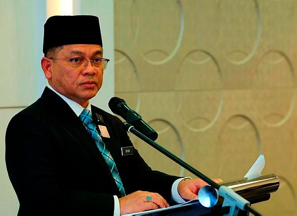 Datuk Dr Mohd Na’im Mokhtar–Bernamapix