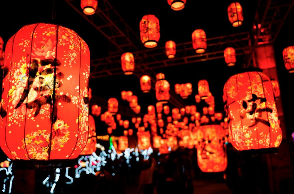 $!The lanterns come in a variety of size. – PEXELS