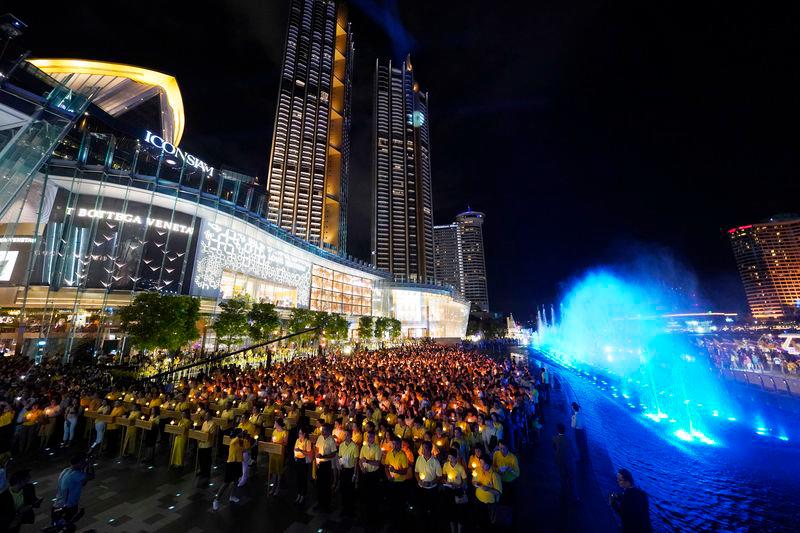 $!“Candle Lighting Ceremony” for auspicious blessings and displaying of reverence and unity.