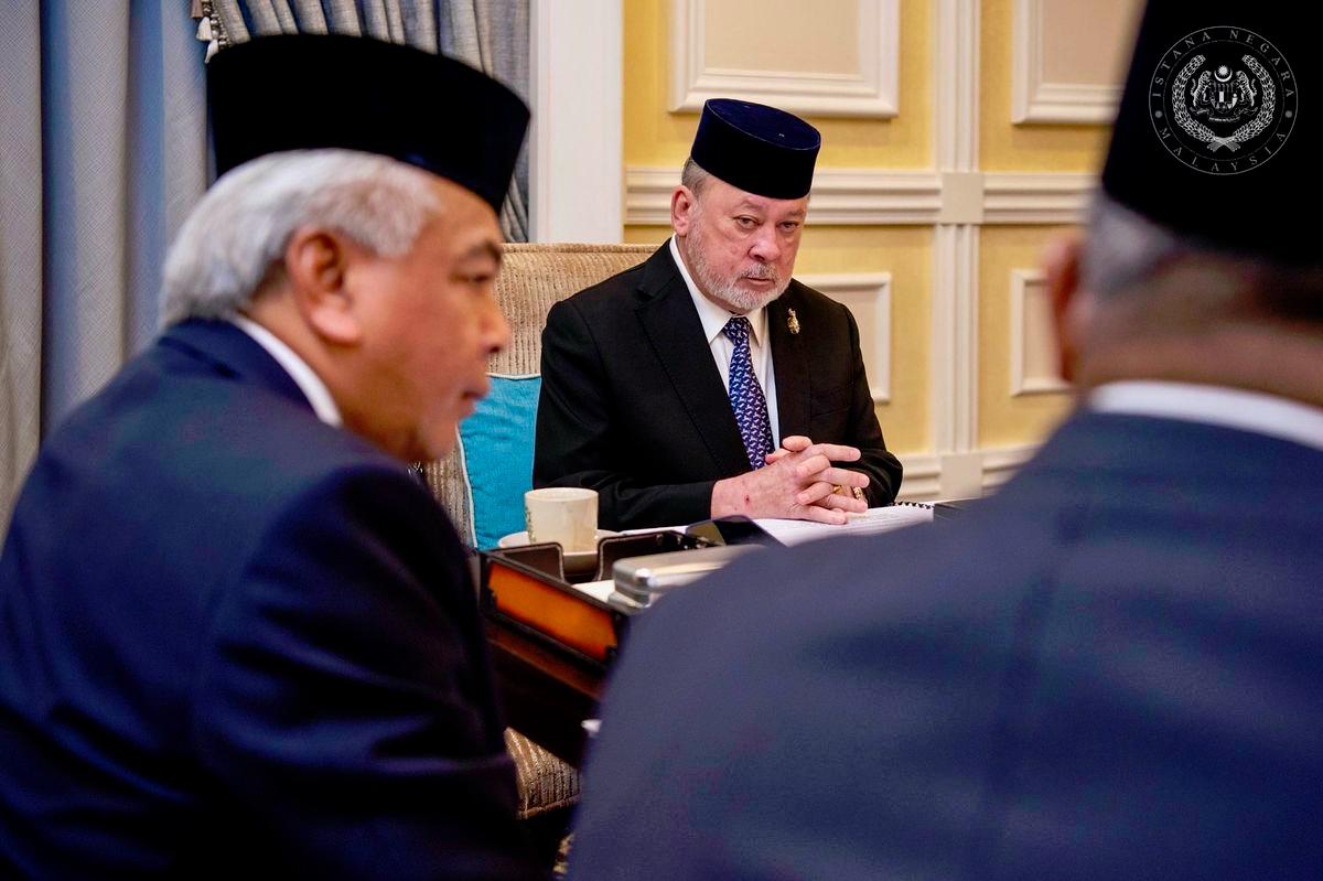 Sultan Ibrahim Sultan Iskandar - FACEBOOKpix
