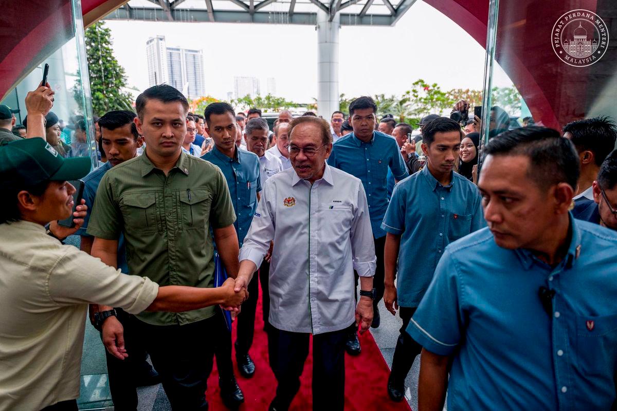 Gambar Kredit: Anwar Ibrahim/ Facebook