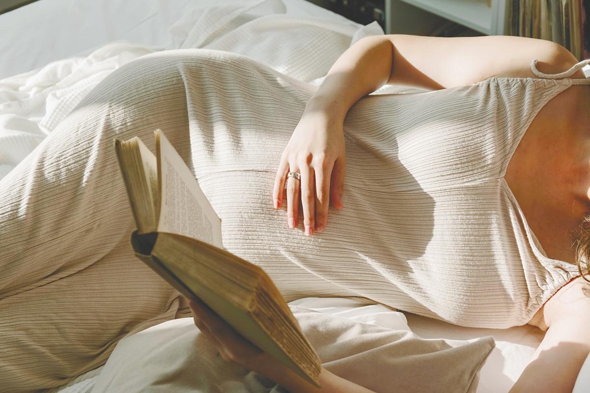 A pregnant mother who has been vomiting for some time may feel some weakness in the muscles. $!A pregnant mother who has been vomiting for some time may feel some weakness in the muscles.